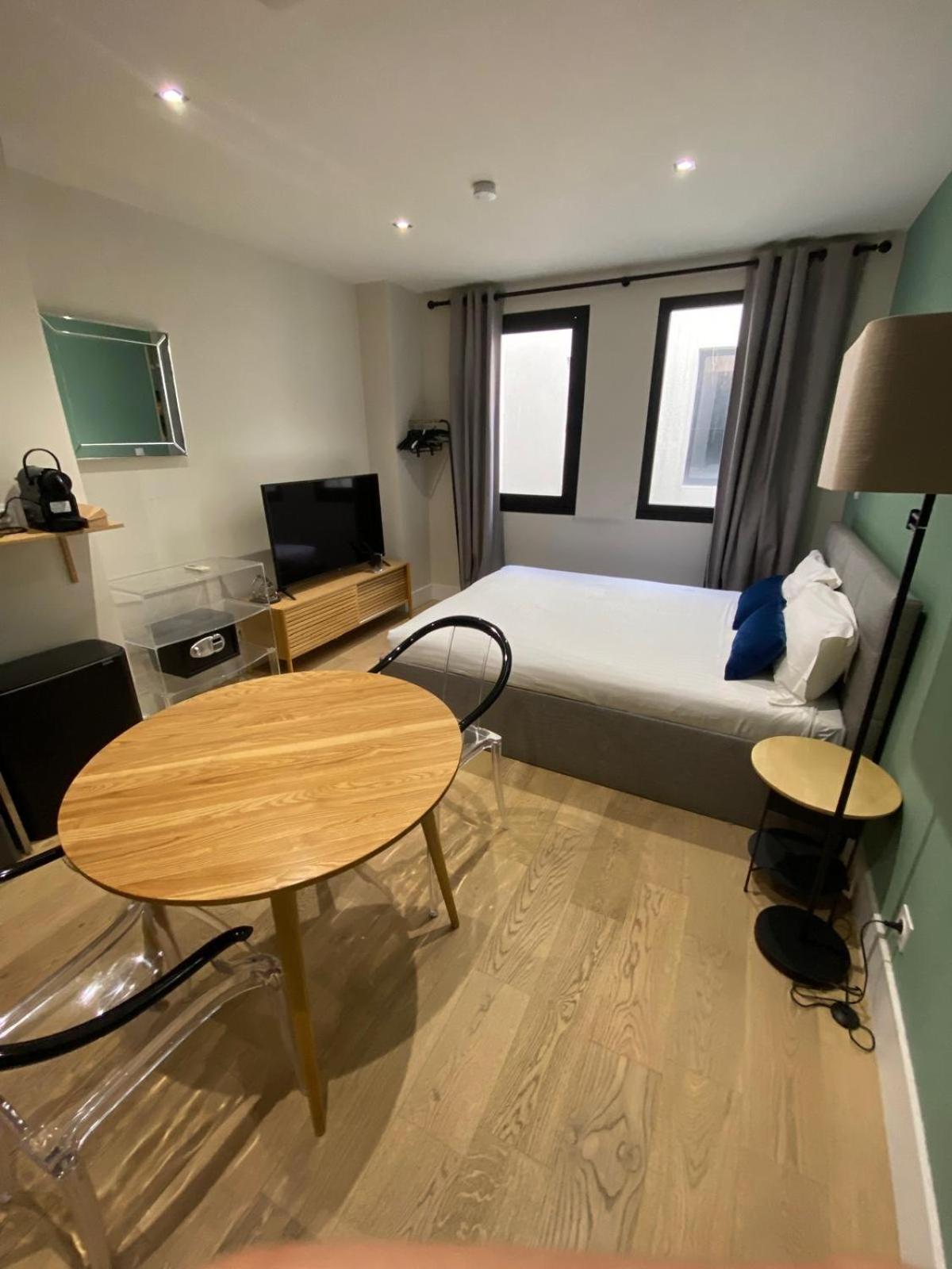 Appartements Emile Fourcand Bordeaux Extérieur photo